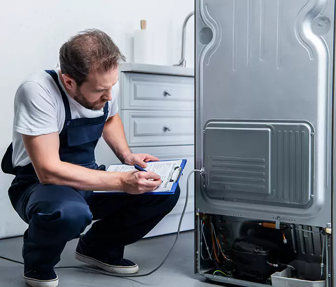 Why Greenwich, CT Homeowners Choose Greenwich Appliance Pro for Refrigerator Leak Repair?